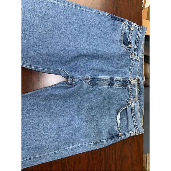 Levi’s Button Fly 501 Mens Denim Jeans Size 40x30 - Picture 2 of 7